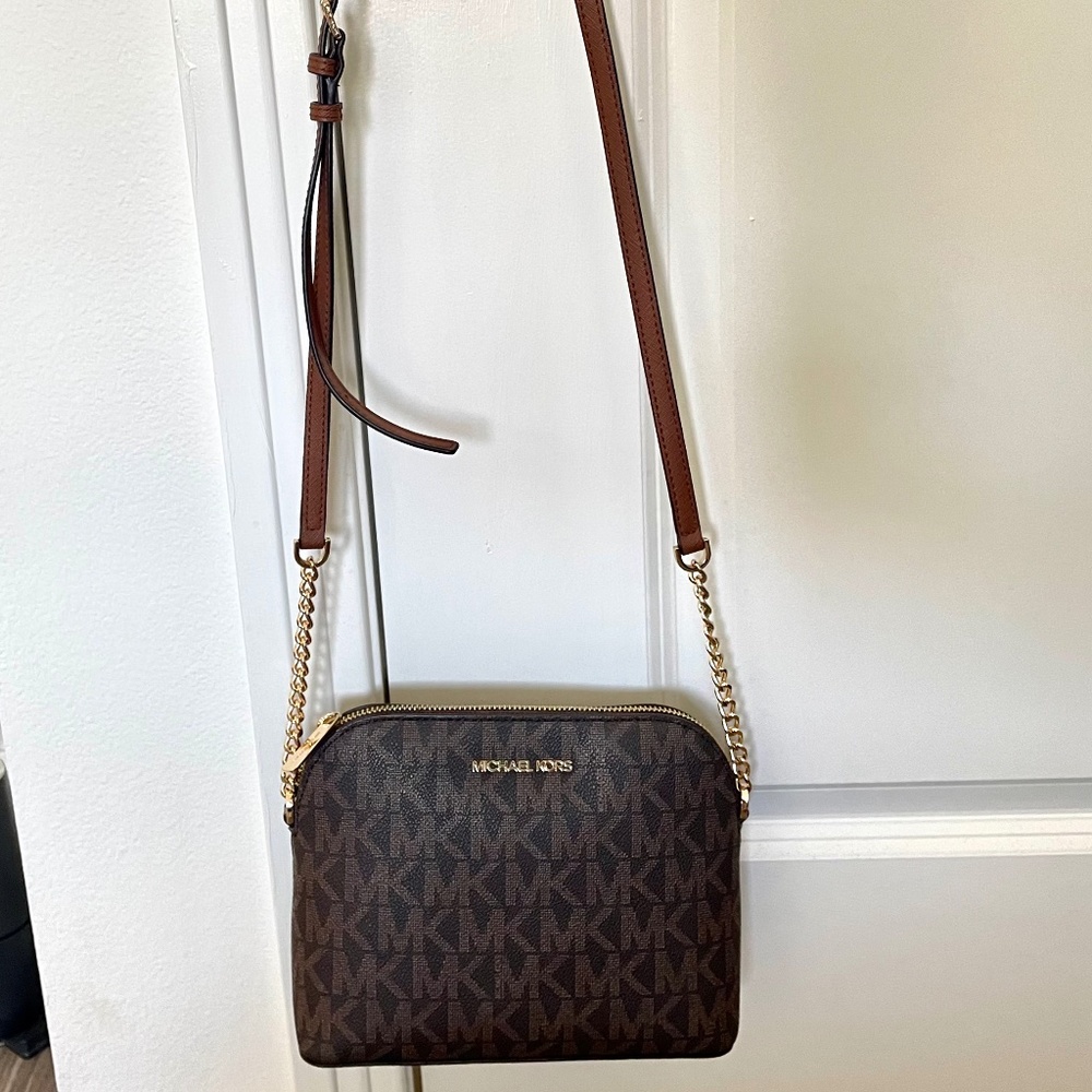 Michael Kors Crossbody